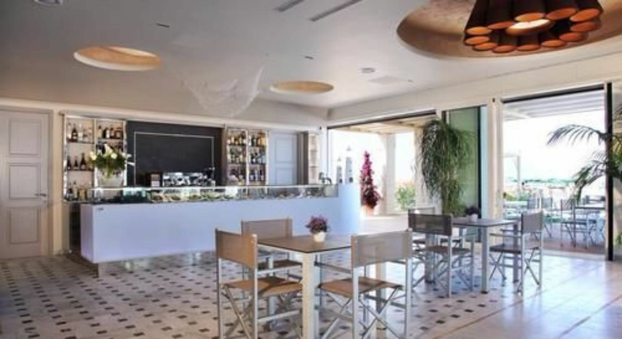 Grand Da Vinci Hotel